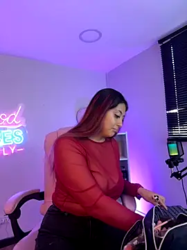 Aphriil   online show from 9, 10, 2025