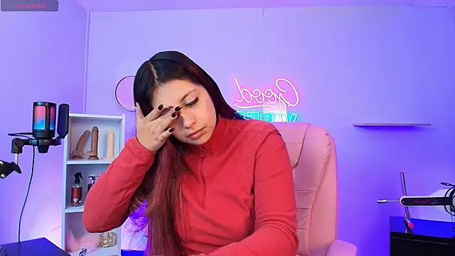 Aphriil   online show from 11, 10, 2025