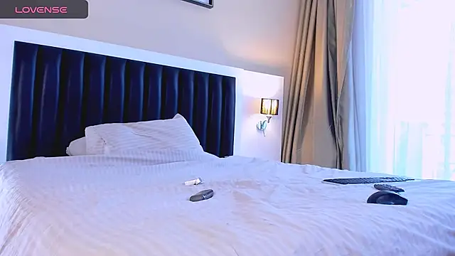 marrenaa online show from 30, 11, 2025