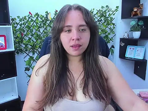 LucyOwen 18 online show from 28, 2, 2026