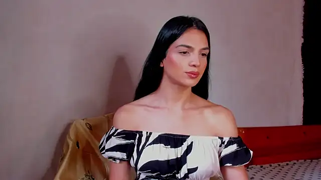 ISA BELLA VZL online show from 4, 3, 2026