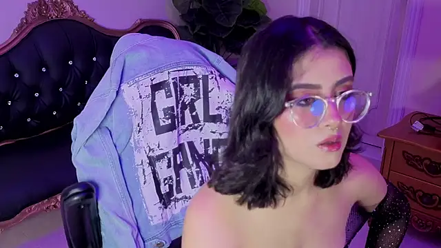 LiLLiAnderson online show from 20, 11, 2025