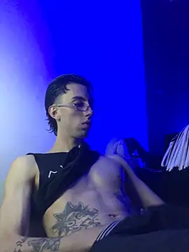 redmen69 online show from 3, 3, 2026