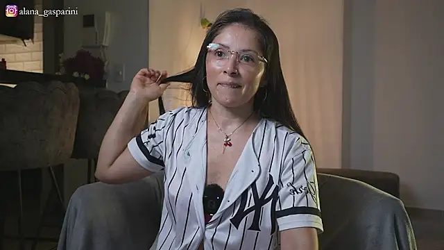 alana gasparini online show from 6, 3, 2026