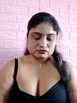 hornyriyanka online show from 25, 10, 2025