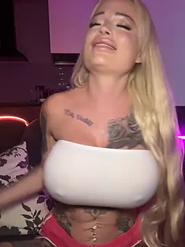 shortybig official online show from 18, 6, 2026