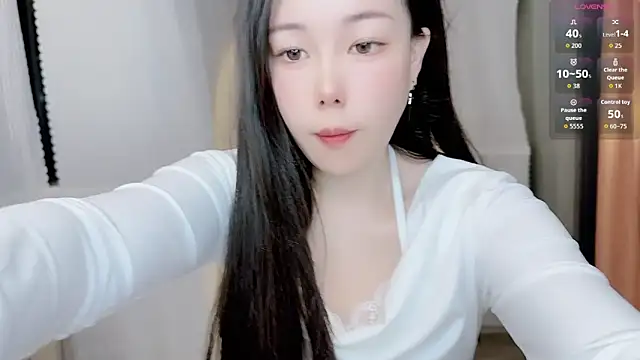 Bella Ava online show from 15, 12, 2025