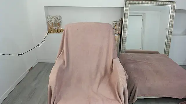 Arya Lexy online show from 12, 9, 2025