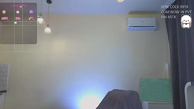 Snapshot of katebxtch chatting on 5, 4, 2026 katebxtch online show from 5, 4, 2026