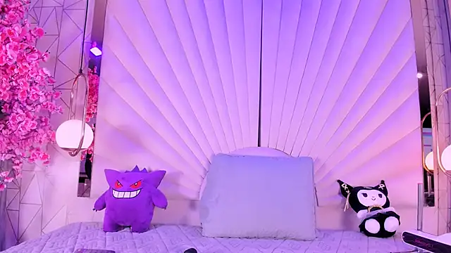 VesperVelvet online show from 18, 5, 2026