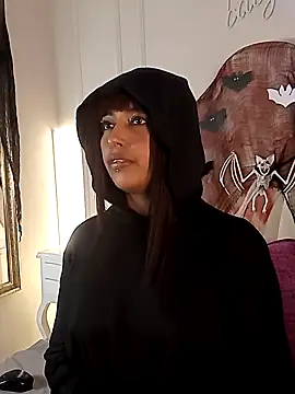 Snapshot of Kaylachannell chatting on 24, 10, 2025 Kaylachannell online show from 24, 10, 2025