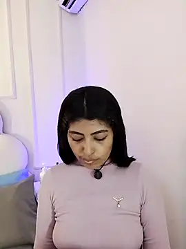 Kaylachannell online show from 12, 6, 2026