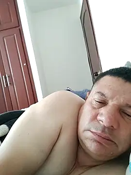 Snapshot of 4Fercho chatting on 3, 10, 2025 4Fercho online show from 3, 10, 2025