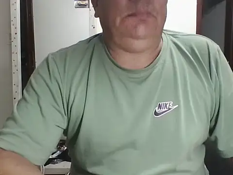 Snapshot of 4Fercho chatting on 21, 11, 2025 4Fercho online show from 21, 11, 2025