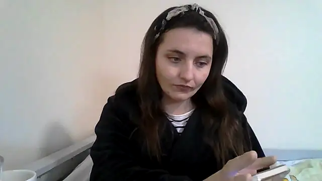 DInaraXRose online show from 3, 12, 2025