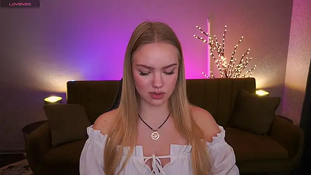 CelesteNoir online show from 18, 11, 2025