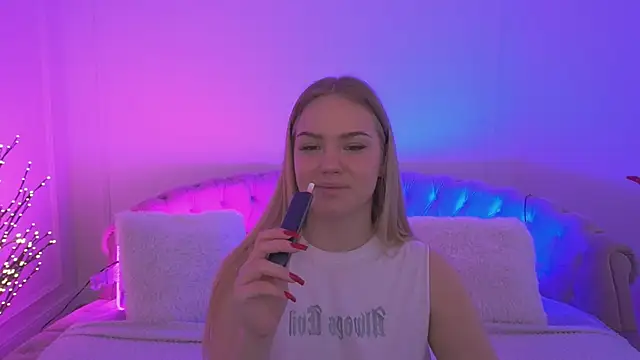 Snapshot of CelesteNoir chatting on 13, 1, 2026 CelesteNoir online show from 13, 1, 2026