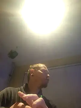 Snapshot of piercingpik chatting on 7, 2, 2026 piercingpik online show from 7, 2, 2026