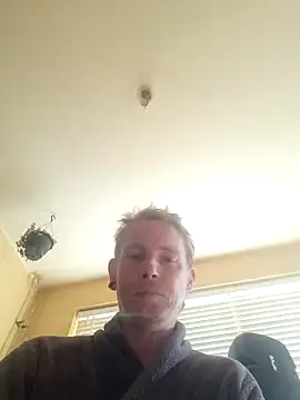 piercingpik online show from 13, 5, 2026
