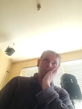 piercingpik online show from 14, 5, 2026