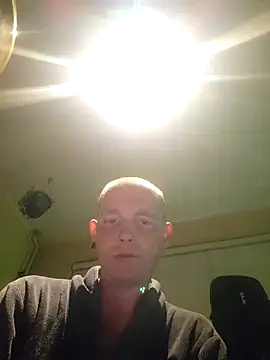 piercingpik online show from 11, 6, 2026