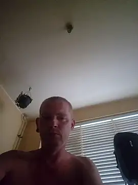 piercingpik online show from 23, 6, 2026