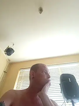 piercingpik online show from 28, 6, 2026