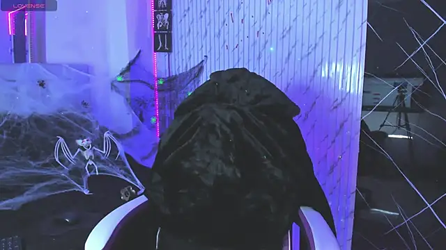 chloe jacksonn online show from 5, 11, 2025