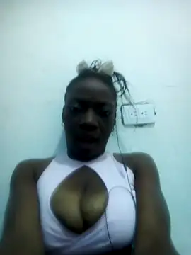 Snapshot of Aurora-Queen chatting on 31, 10, 2025 Aurora-Queen online show from 31, 10, 2025