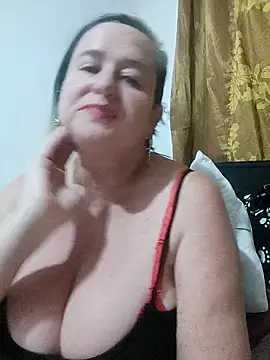 Snapshot of Miss-tetas chatting on 17, 10, 2025 Miss-tetas online show from 17, 10, 2025