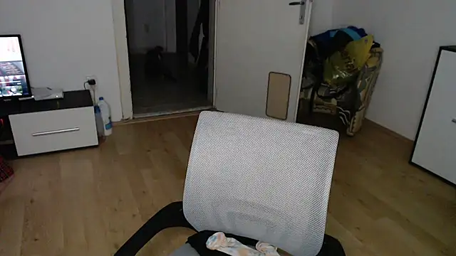 Snapshot of Aliens4twenty chatting on 22, 9, 2025 Aliens4twenty online show from 22, 9, 2025