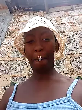 RFeltomWhitJ online show from 23, 9, 2025