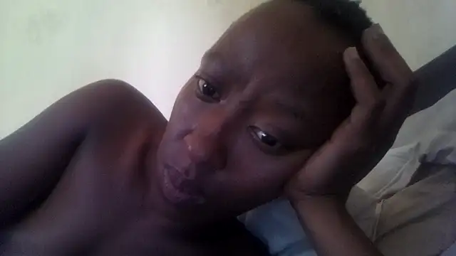 RFeltomWhitJ online show from 14, 10, 2025