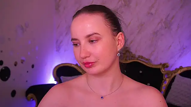 Snapshot of SofieBloom chatting on 1, 4, 2026 SofieBloom online show from 1, 4, 2026