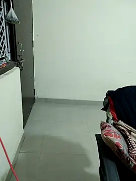 Pihu Chopra online show from 5, 10, 2025