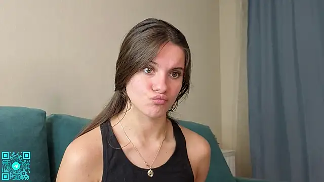 Snapshot of chloemilka chatting on 19, 9, 2025 chloemilka online show from 19, 9, 2025