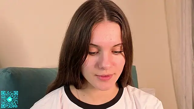 Snapshot of chloemilka chatting on 29, 9, 2025 chloemilka online show from 29, 9, 2025