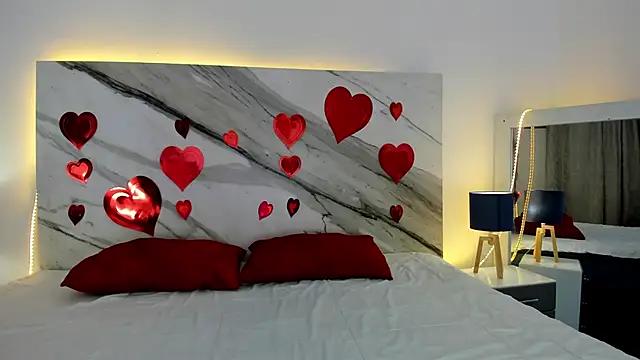 thamiina  online show from 10, 2, 2026