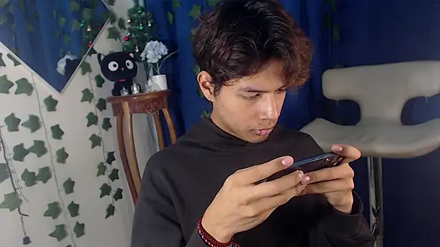 Snapshot of Kaoriimatsuii chatting on 17, 12, 2025 Kaoriimatsuii online show from 17, 12, 2025
