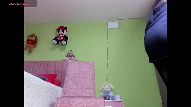 Snapshot of hot_Dariana_pantyhose chatting on 11, 10, 2025 hot Dariana pantyhose online show from 11, 10, 2025