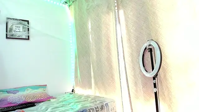 selena jhonson online show from 29, 10, 2025