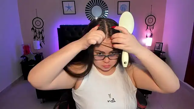 LolaVillalobos online show from 20, 3, 2026