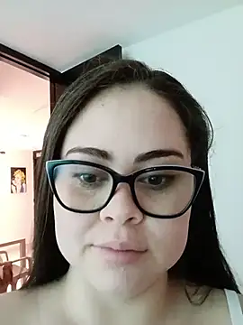 Snapshot of LolaVillalobos chatting on 20, 4, 2026 LolaVillalobos online show from 20, 4, 2026