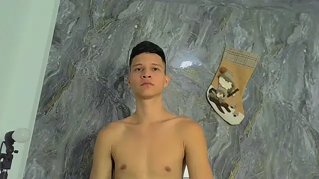 Snapshot of Twinkcock22 chatting on 14, 12, 2025 Twinkcock22 online show from 14, 12, 2025