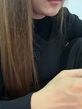 PhuongNhi21 online show from 1, 12, 2025