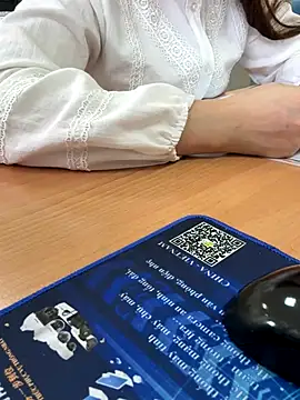 PhuongNhi21 online show from 19, 12, 2025