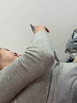 PhuongNhi21 online show from 19, 12, 2025