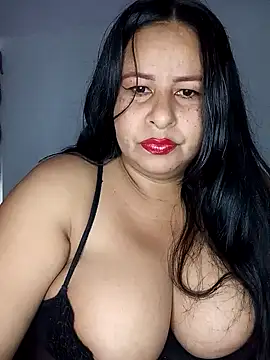 Snapshot of RosenRot07 chatting on 11, 10, 2025 RosenRot07 online show from 11, 10, 2025