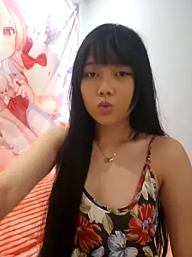 Snapshot of lirz06 chatting on 23, 11, 2025 lirz06 online show from 23, 11, 2025