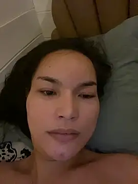 Snapshot of Queen_Of_all_Media chatting on 25, 9, 2025 Queen Of all Media online show from 25, 9, 2025